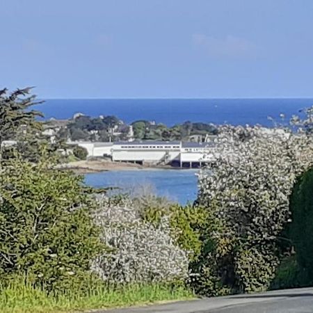 Appartement Proche Bord De Mer Plougasnou Esterno foto
