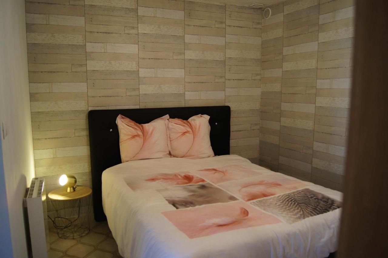 Appartement Proche Bord De Mer Plougasnou Esterno foto