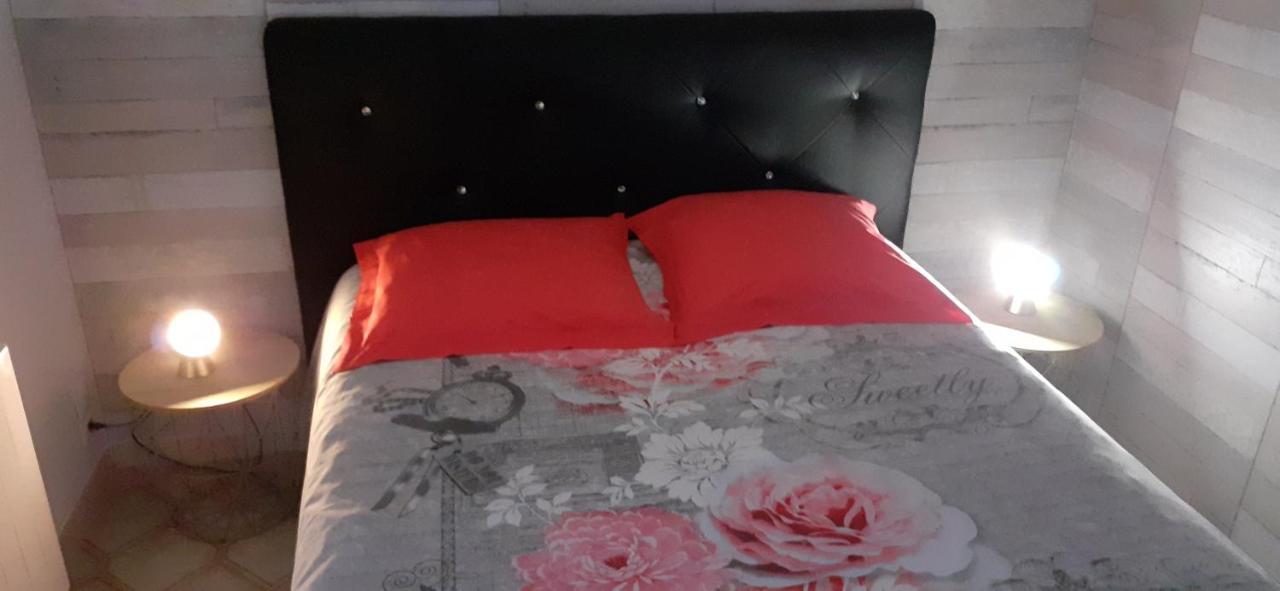 Appartement Proche Bord De Mer Plougasnou Esterno foto